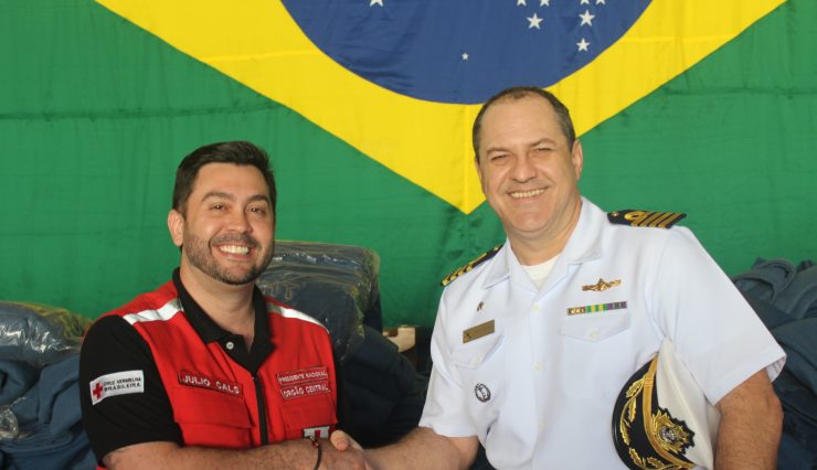 Marinha do Brasil faz doação à filial do Rio de Janeiro da Cruz Vermelha Brasileira (1)